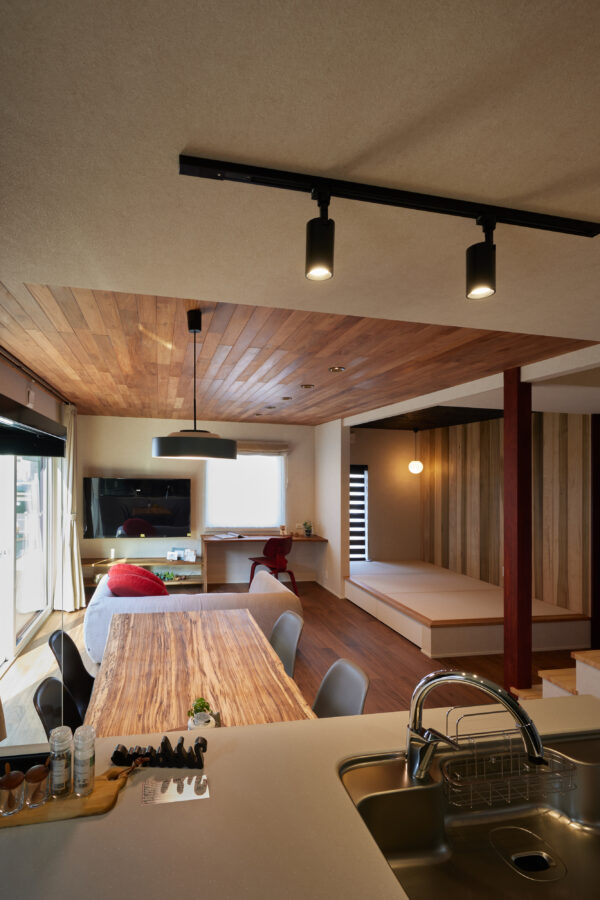 TABLE HOUSE【柏崎市】