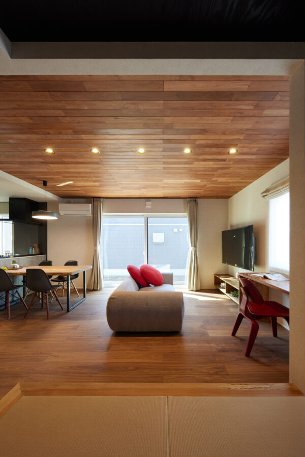 TABLE HOUSE【柏崎市】