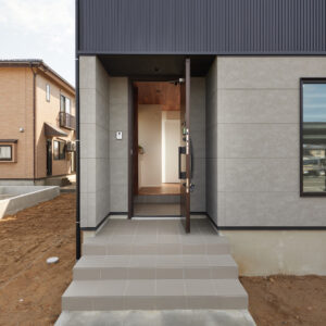 TABLE HOUSE【柏崎市】