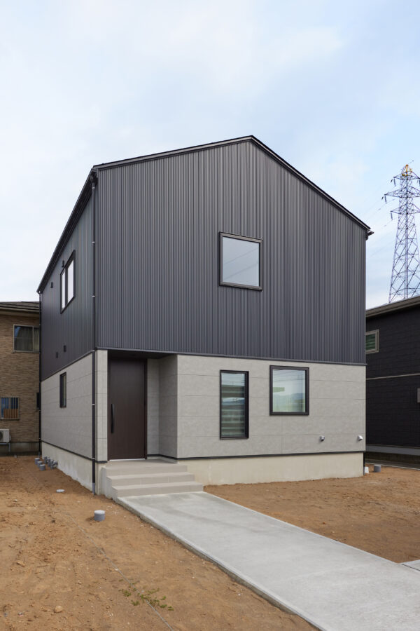 TABLE HOUSE【柏崎市】