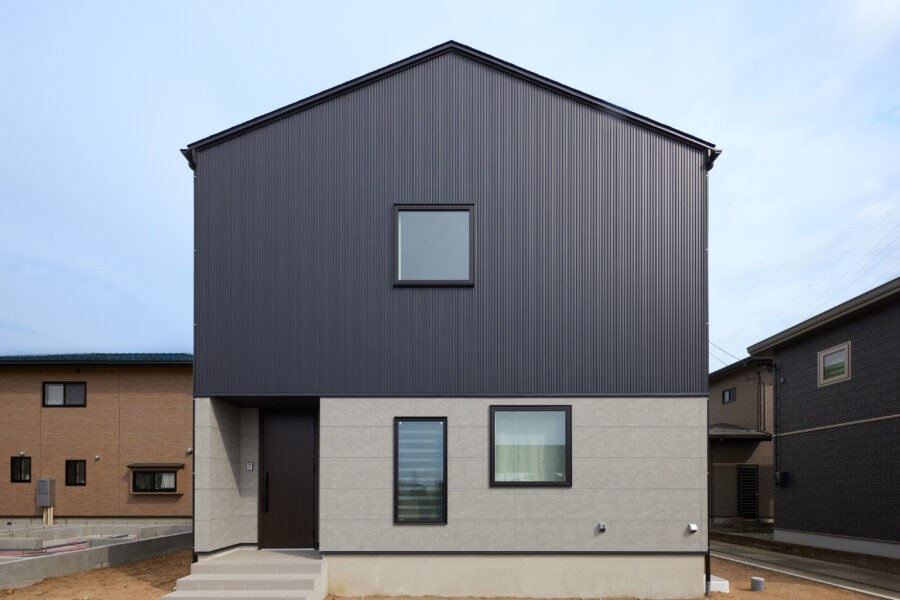 TABLE HOUSE【柏崎市】