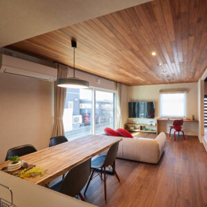 TABLE HOUSE【柏崎市】