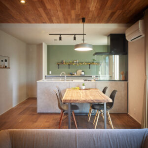 TABLE HOUSE【柏崎市】