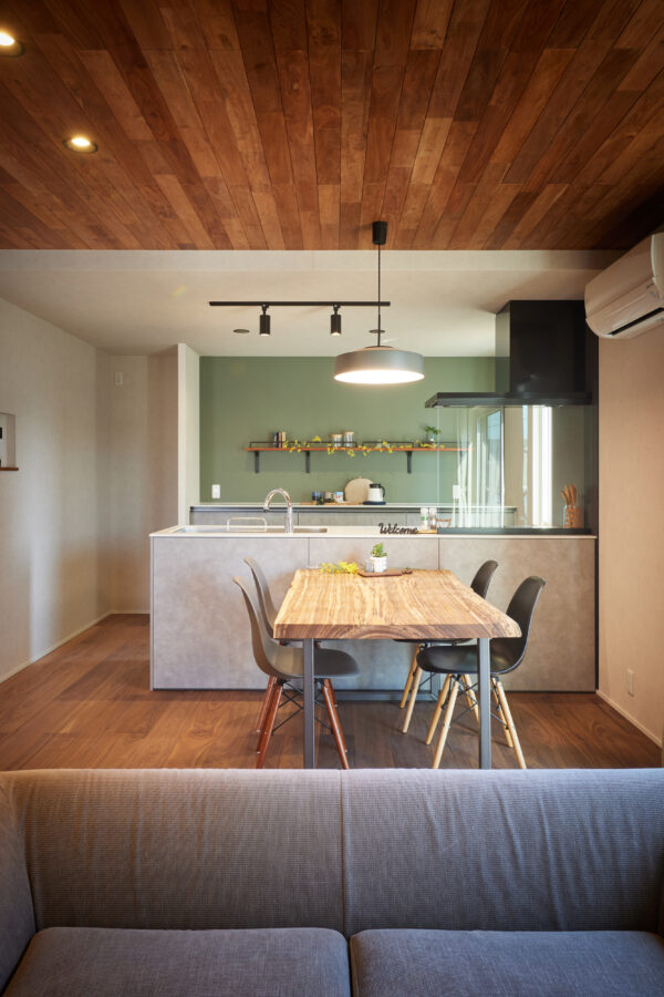 TABLE HOUSE【柏崎市】